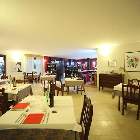 Hotel Tenuta Terre Di Bosco Oasi Di Relax Nel Cilento 3*
